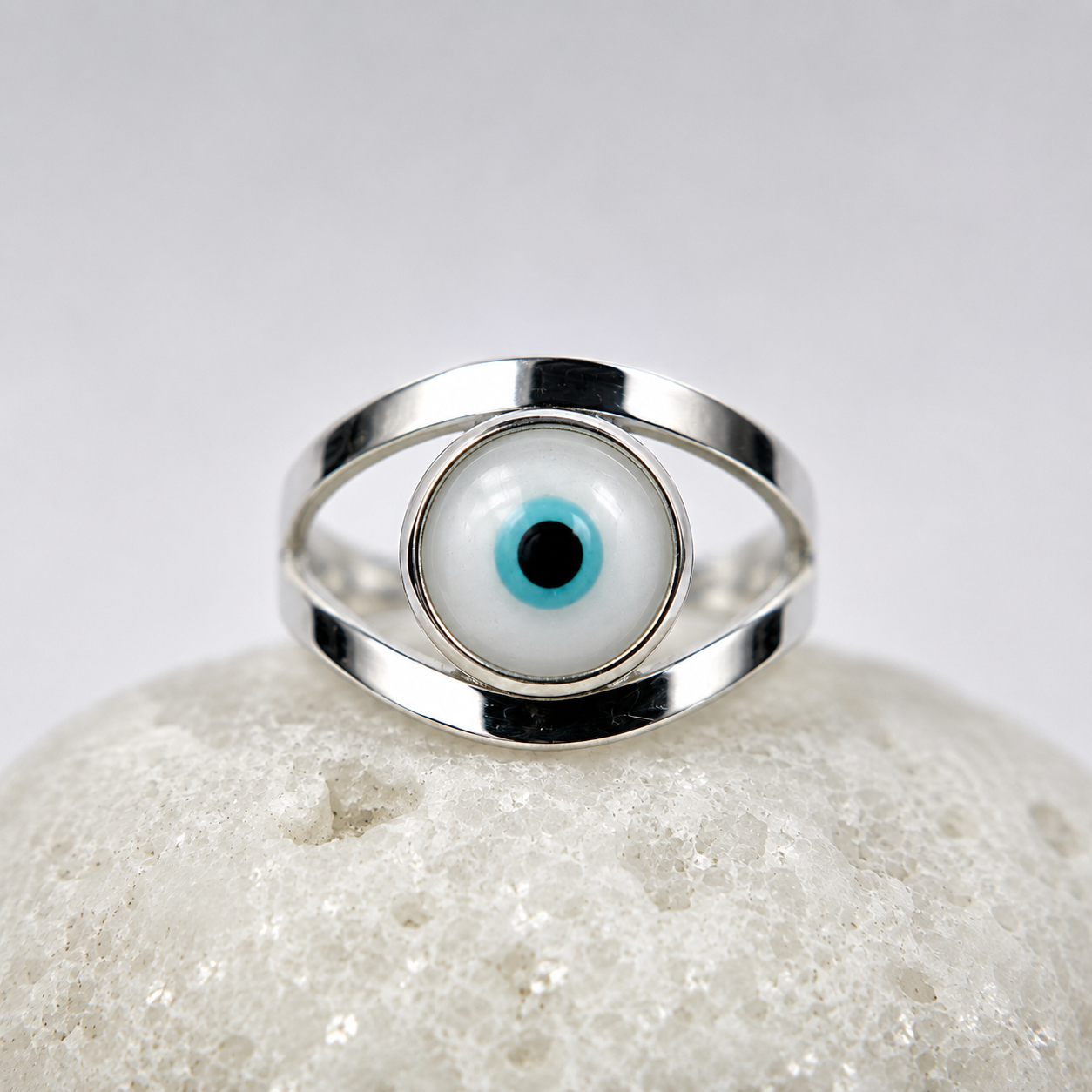 Anillo Ojo Turco de Plata. 950
