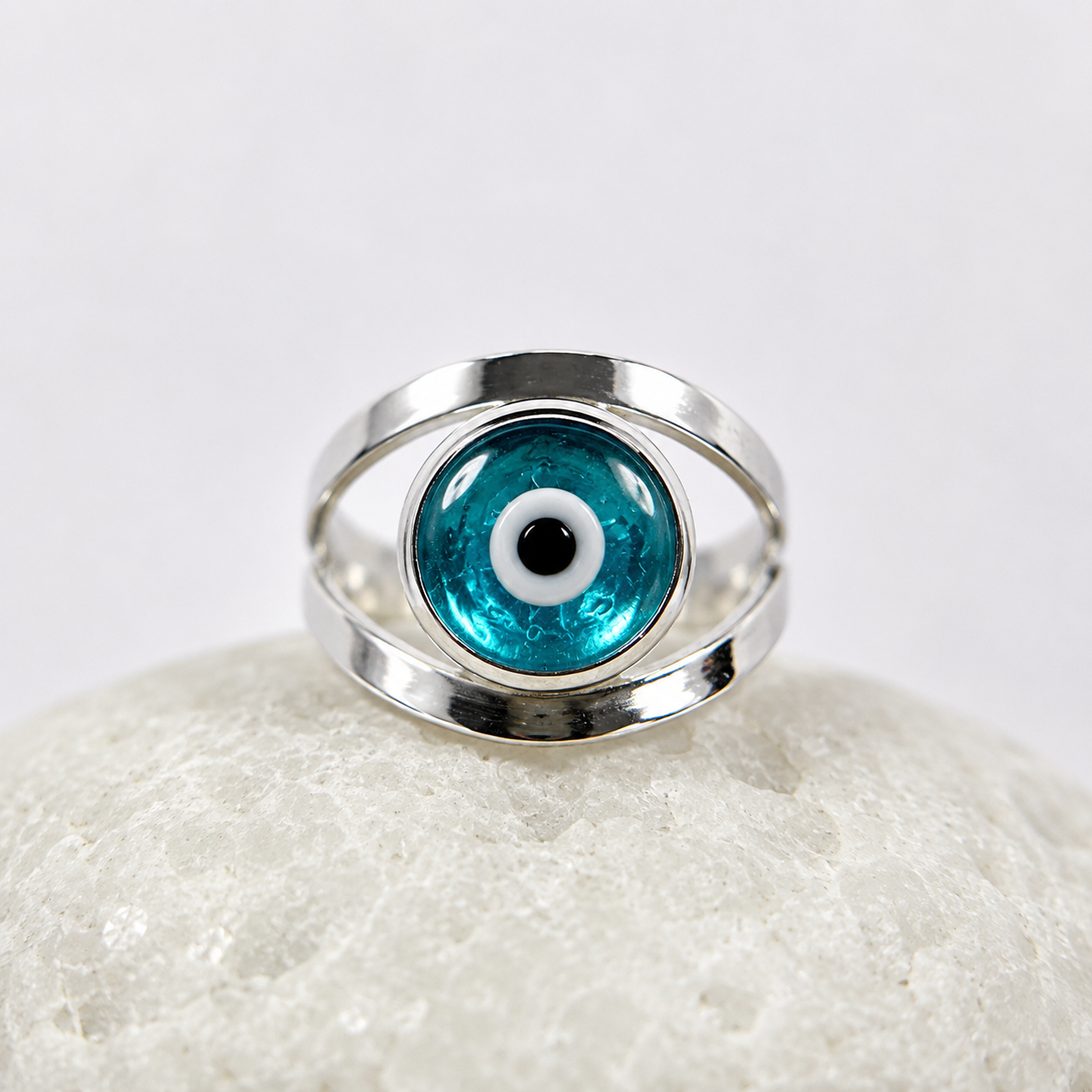 Anillo Ojo Turco de Plata. 950