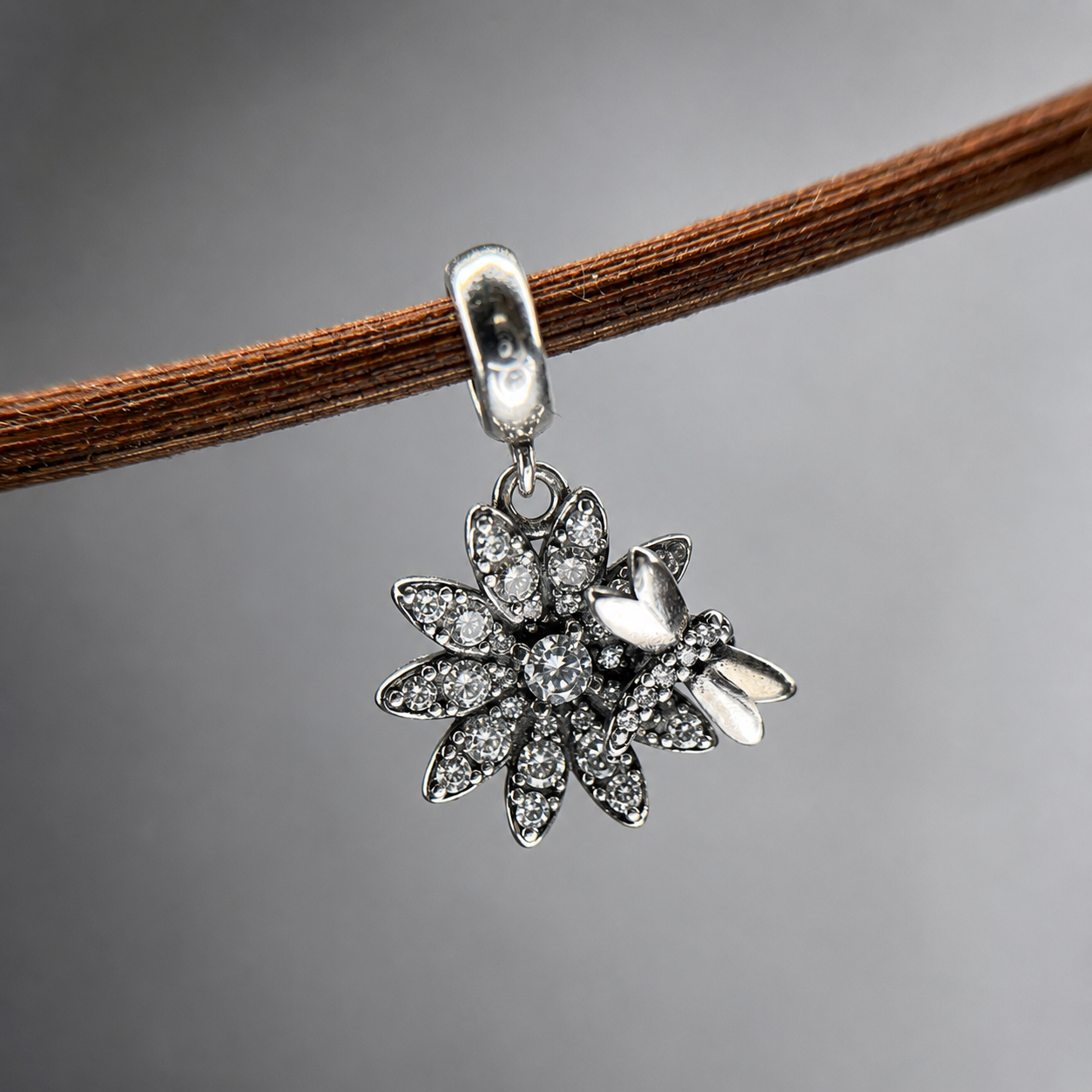 Charm Flor y Libelula